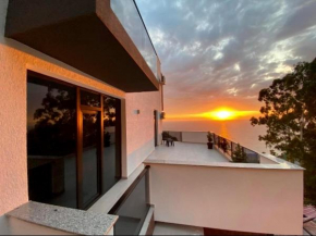 Villa Deluxe